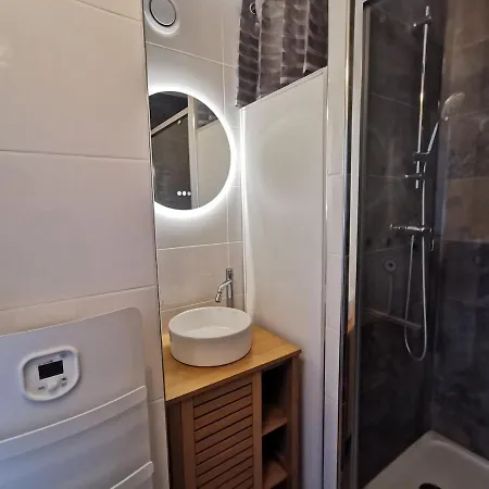 Appt Cosy Calme Proche De La Apartamento *